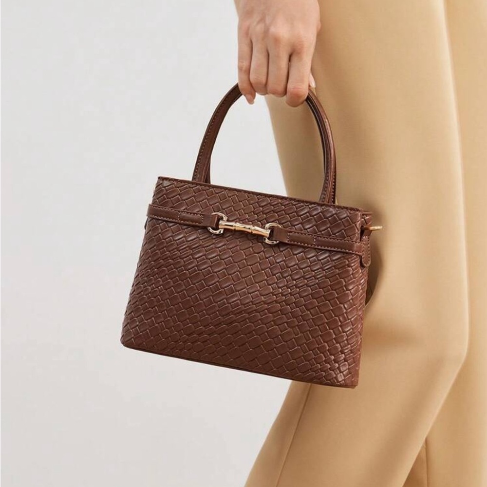 Elegant Brown Woven Handbag